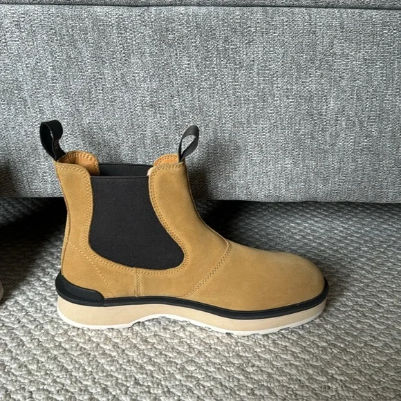 Sorel Hi-Line Chelsea Boot Geo Yellow Jet
